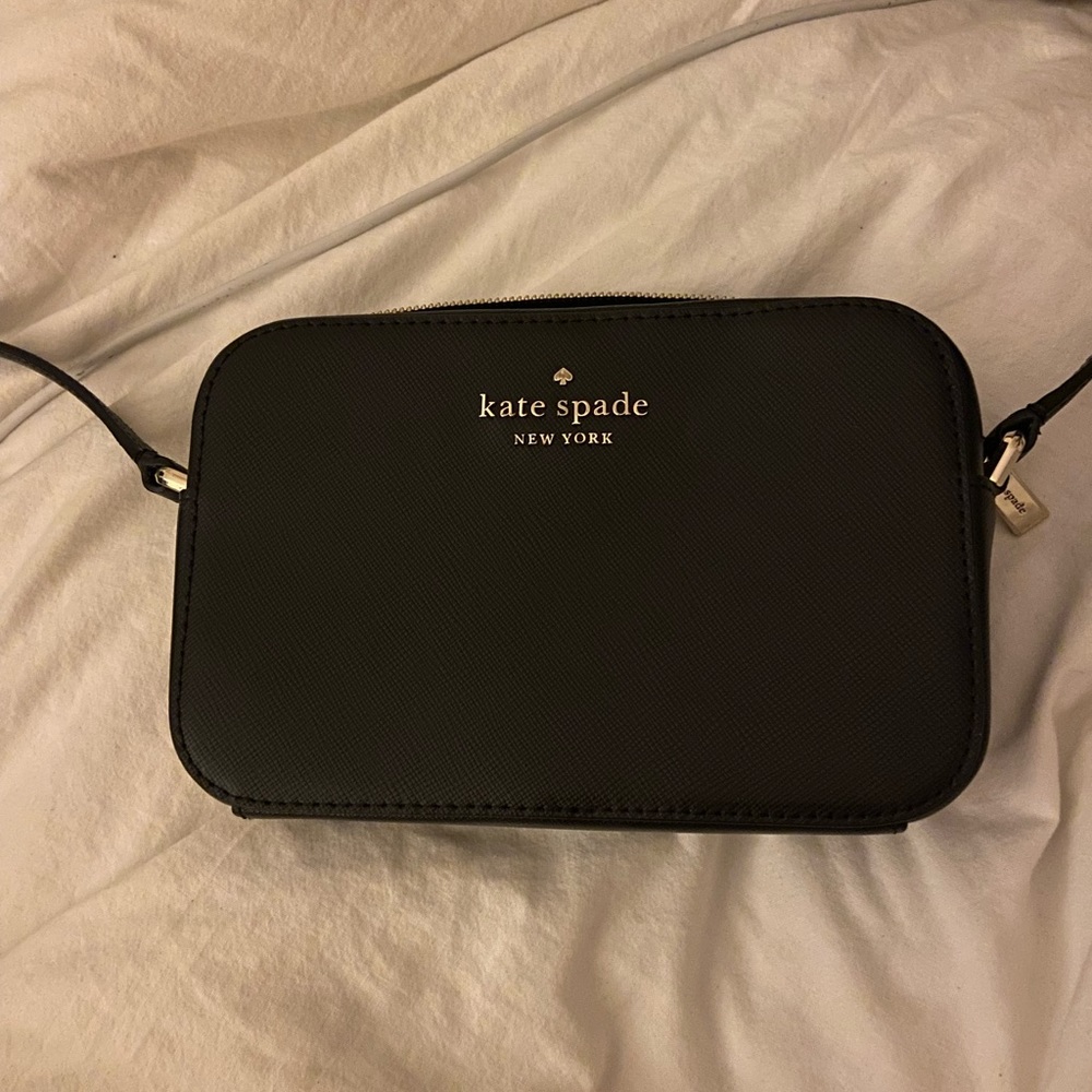 - Kate Spade Sienna Crossbody